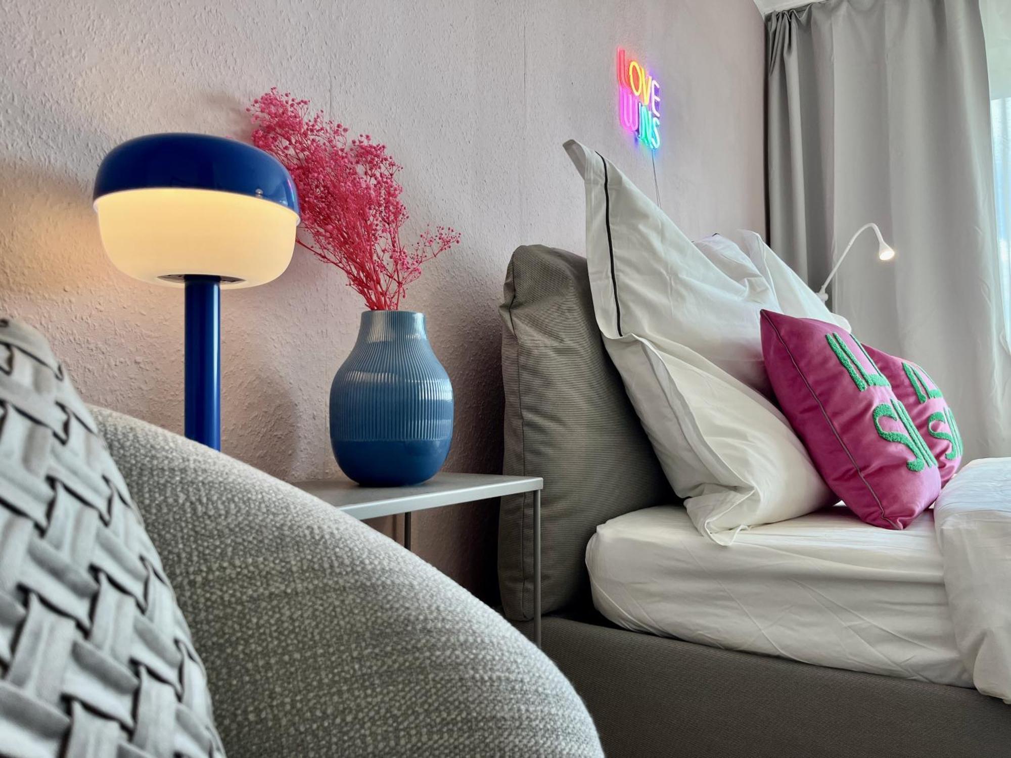 Apartments Strauss Near Bs-Hauptbahnhof ブラウンシュバイク エクステリア 写真