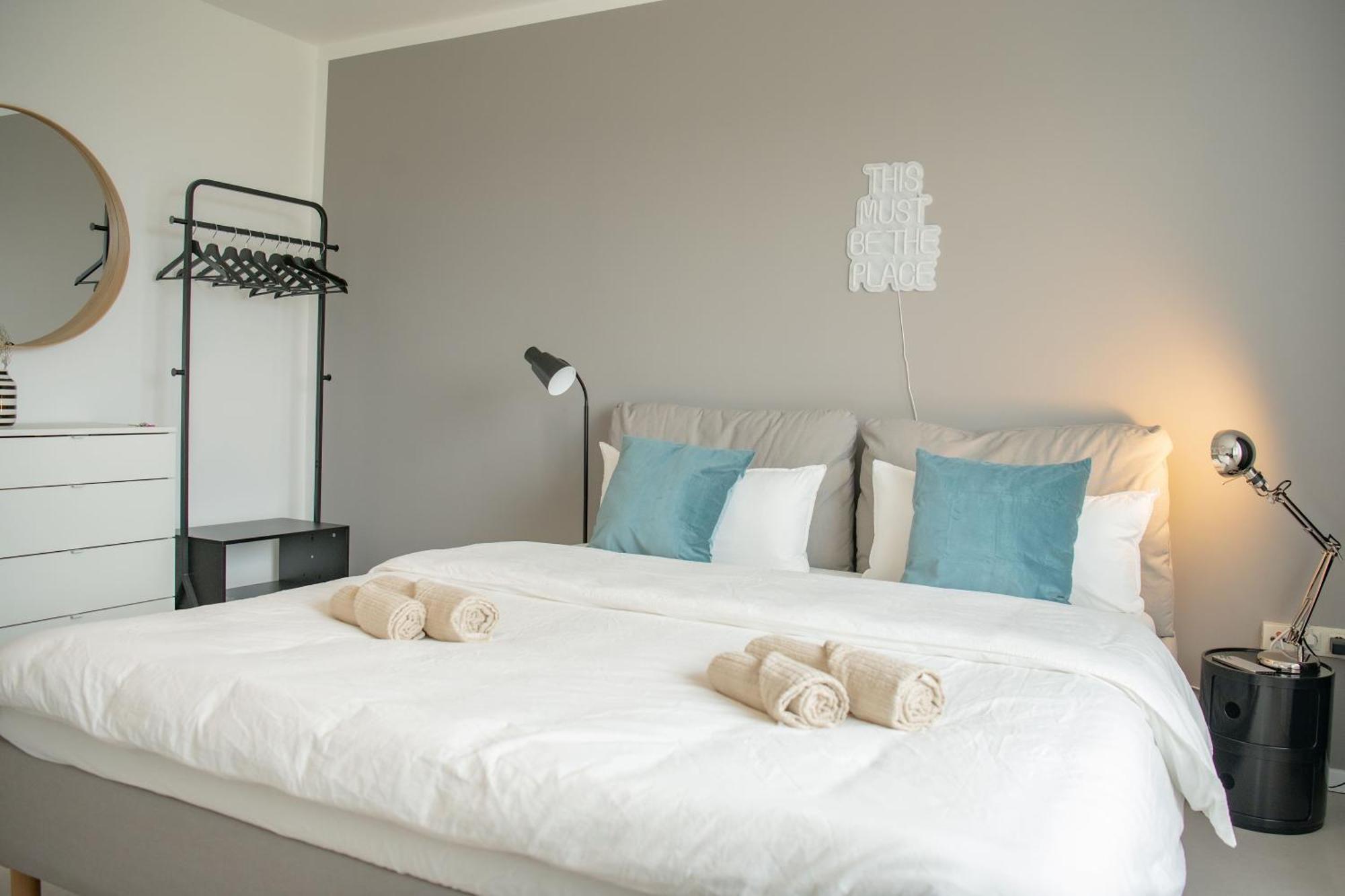 Apartments Strauss Near Bs-Hauptbahnhof ブラウンシュバイク エクステリア 写真