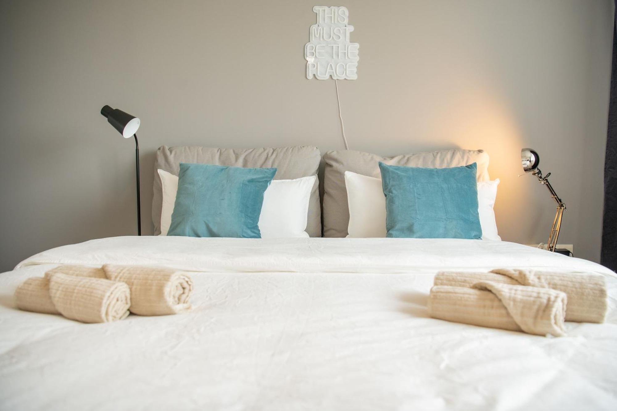 Apartments Strauss Near Bs-Hauptbahnhof ブラウンシュバイク エクステリア 写真